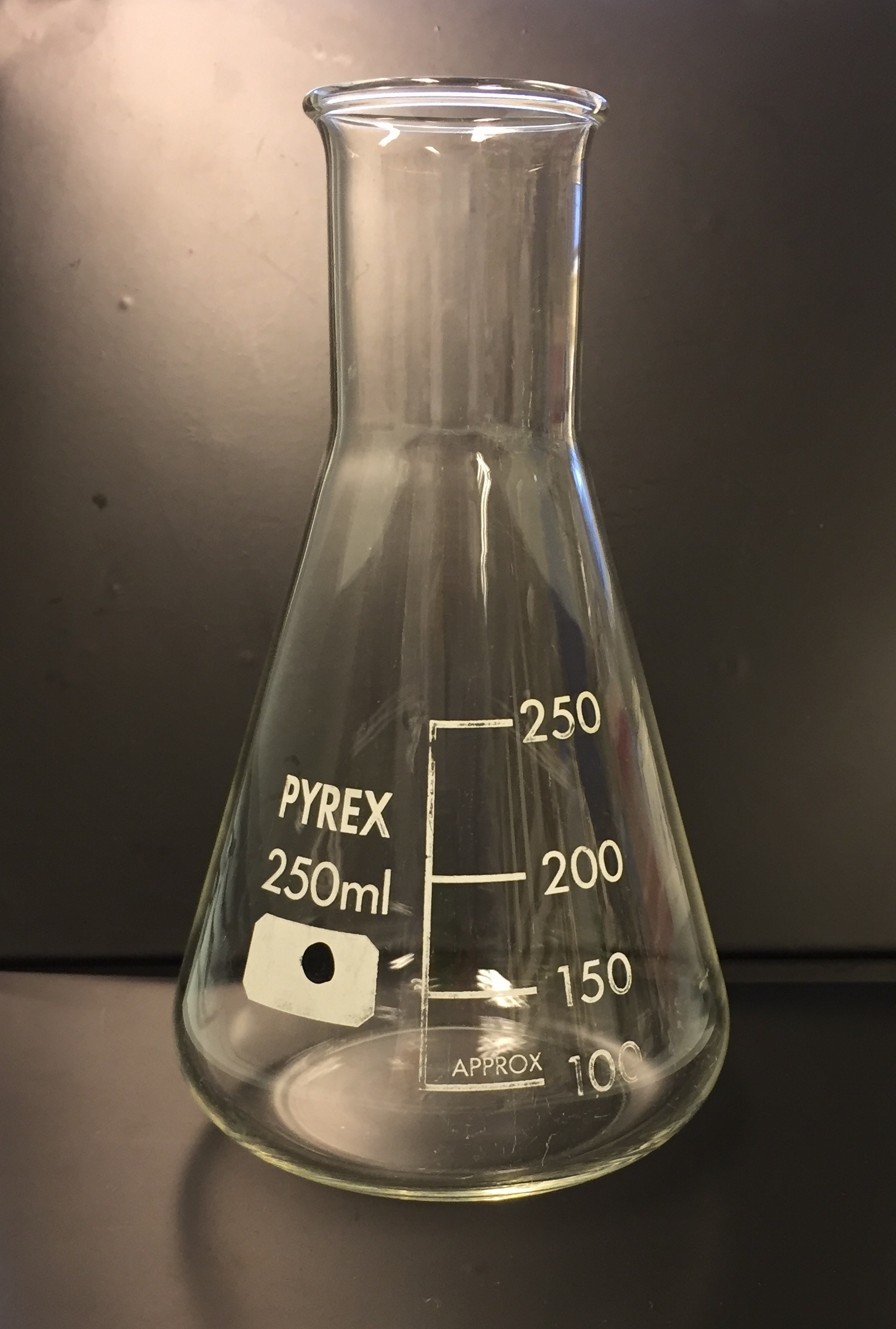 Photo of Erlenmeyer flask