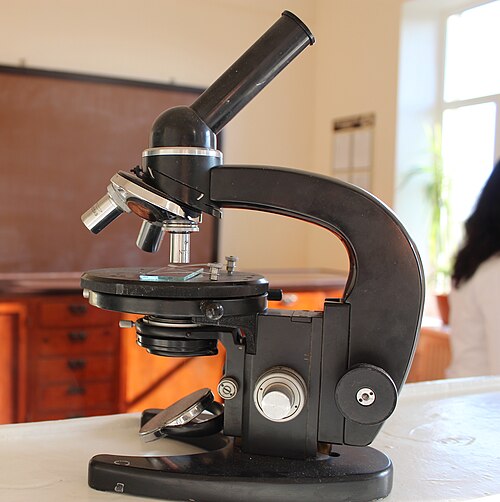 Photo of Microscope